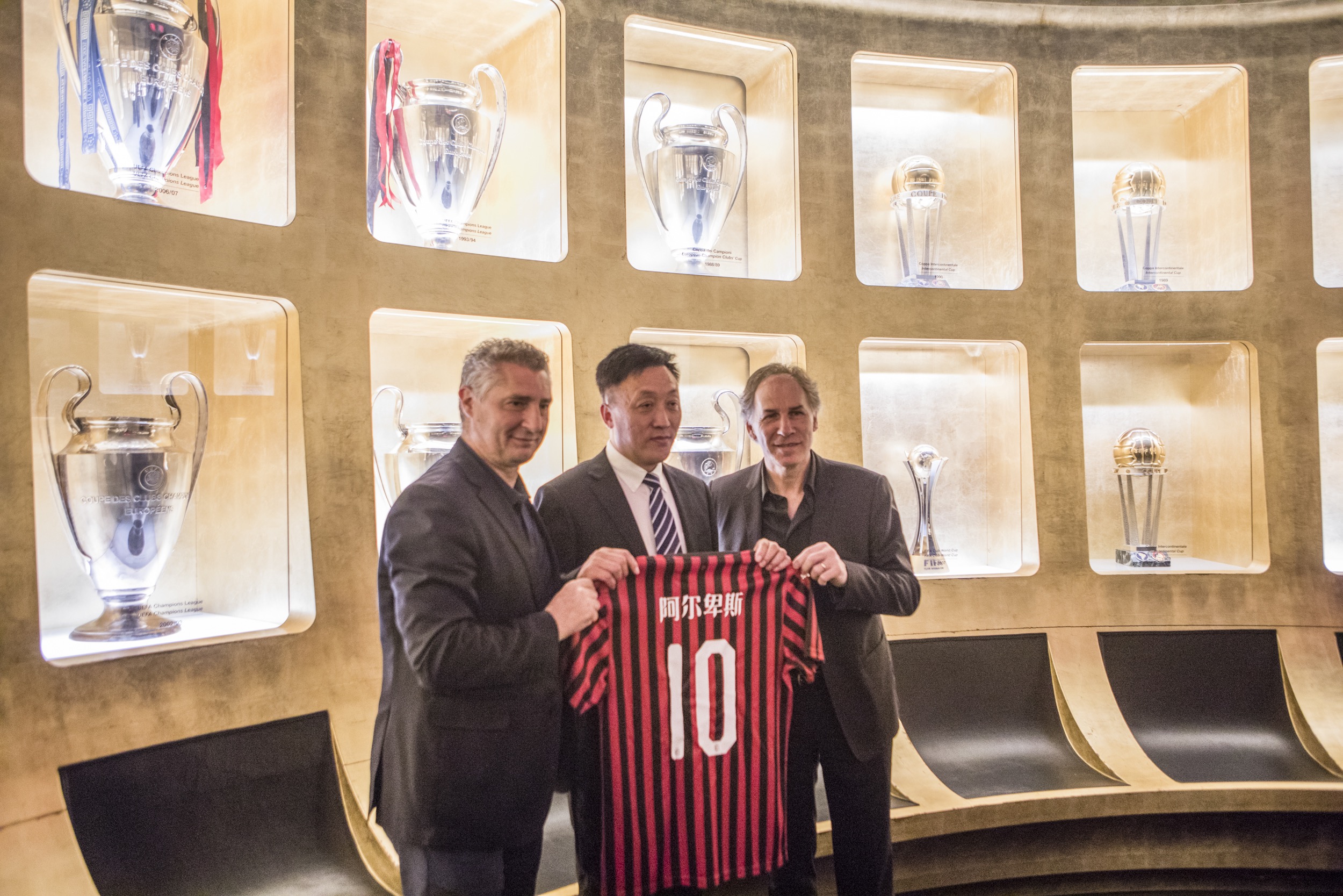 本特：图赫尔已确定大部分球员名单，阿诺德、格拉利什等或无缘