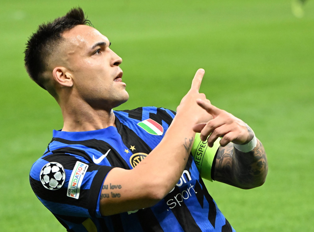 足球报：浙江队花4亿是谣言；韦世豪、李磊先后来做康复