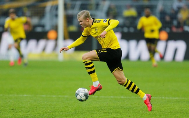 奥斯卡、约尼查助阵，怒放竞技场3V3街头足球赛玉溪站落幕