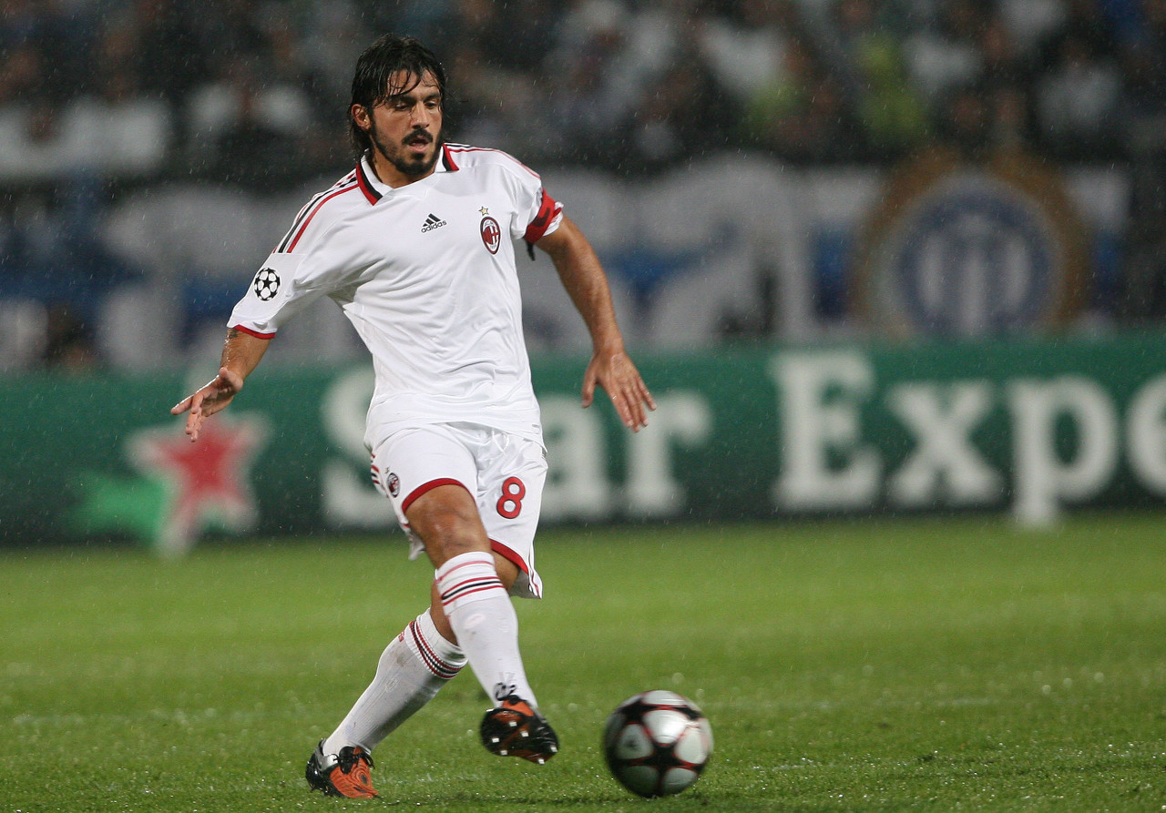 痛失好局，58岁老将三浦知良效力球队面临降入日本地区联赛风险