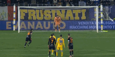 德容：要以世界杯能夺冠心态参加这项赛事，我们也相信这一点